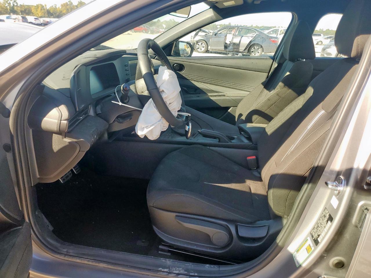 Hyundai ELANTRA Sel Sport