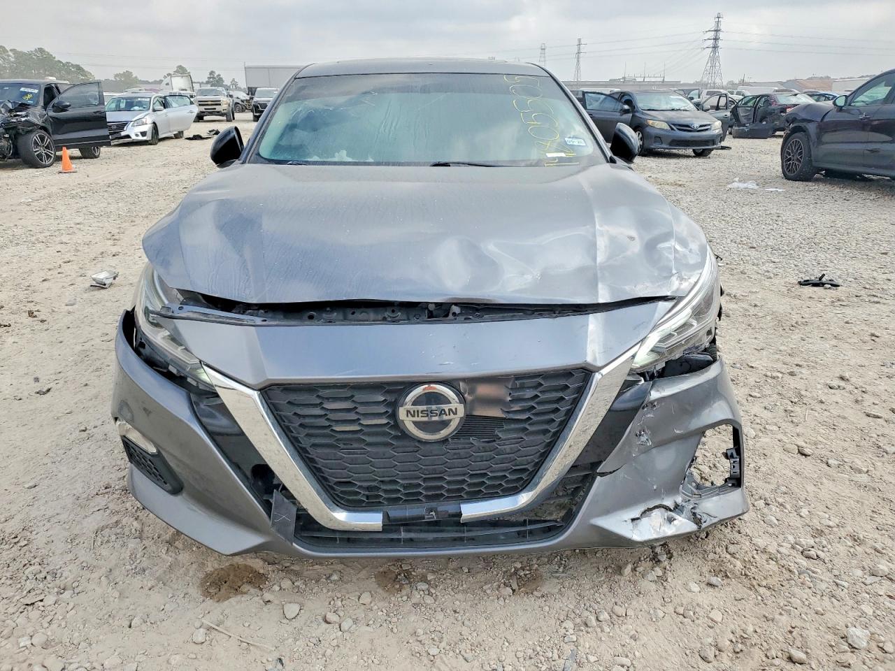 Nissan Altima Sr