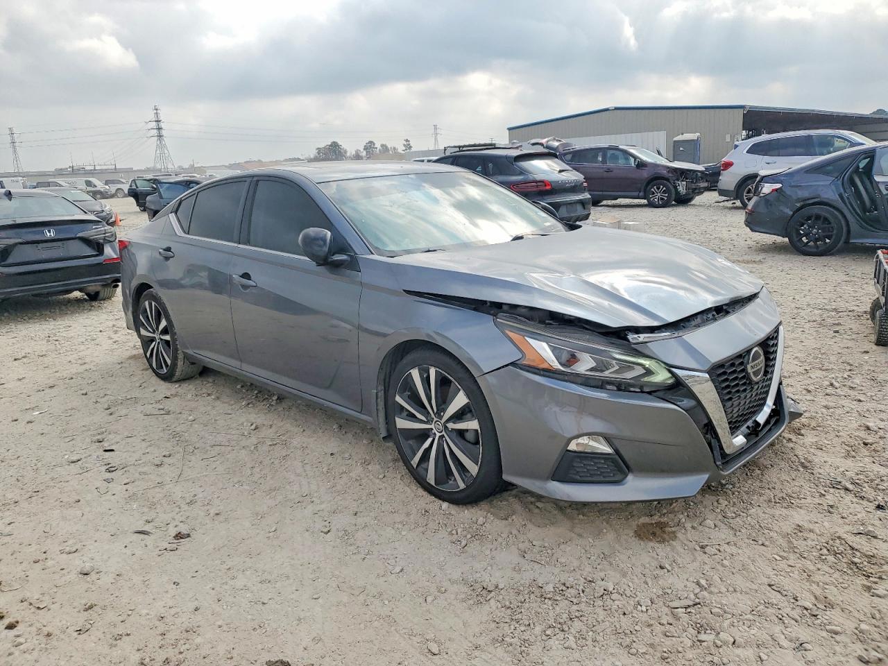 Nissan Altima Sr
