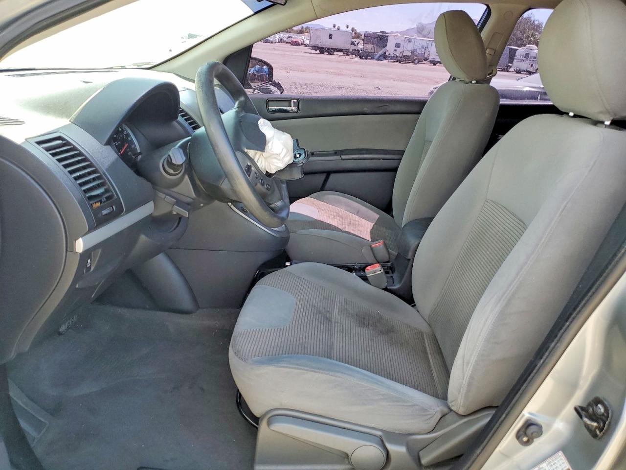Nissan Sentra 2.0