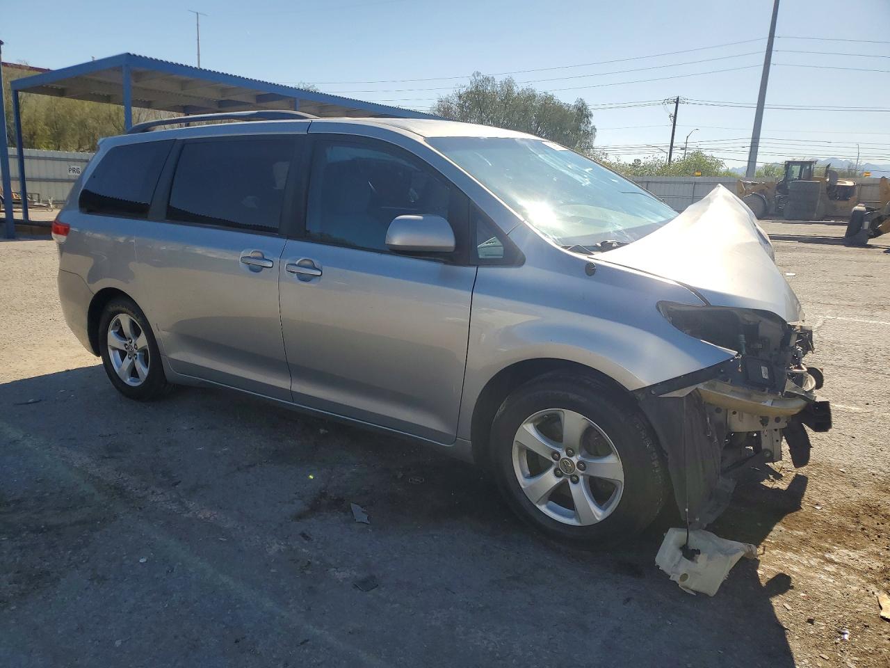 Toyota Sienna Le