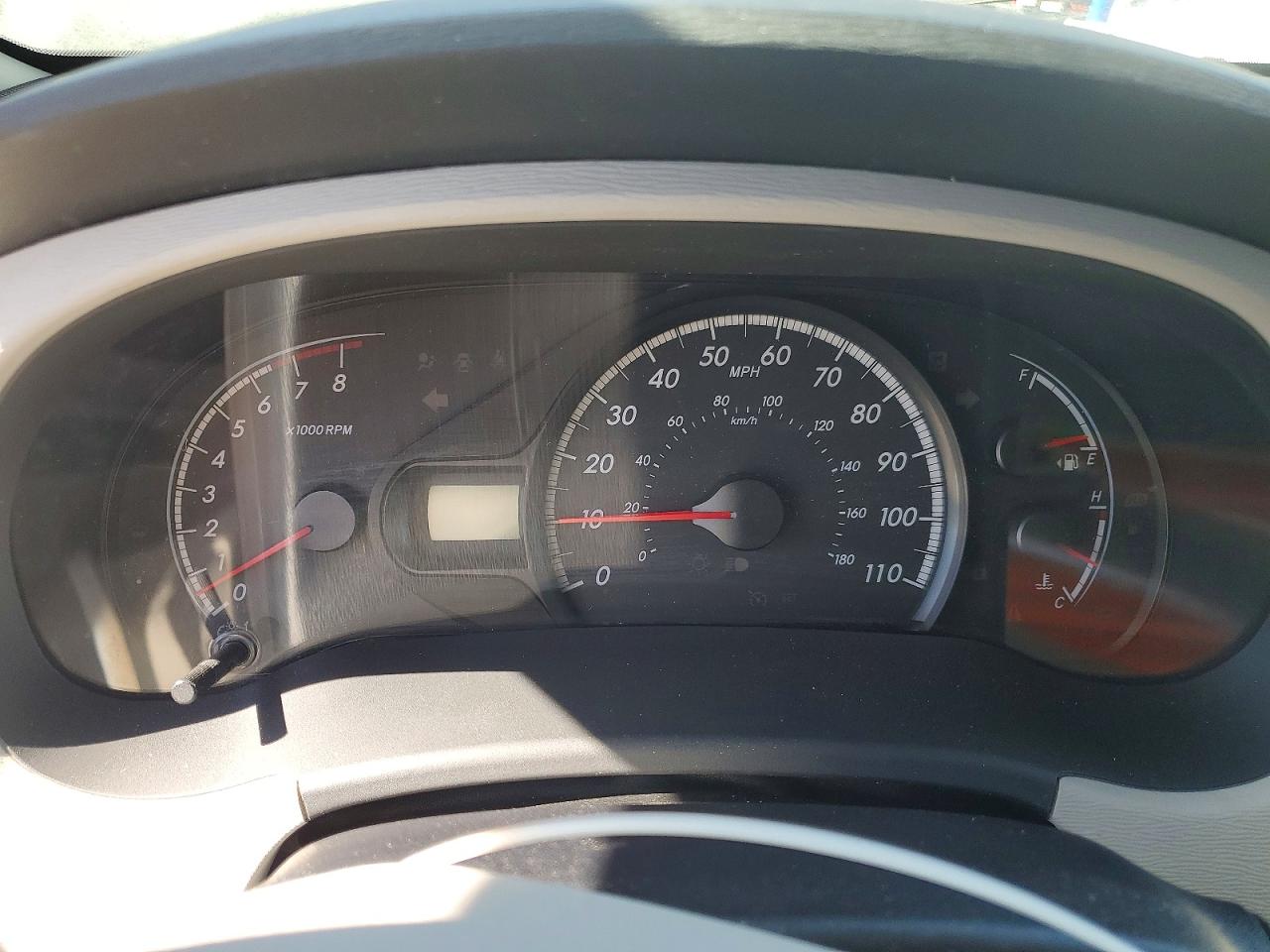 Toyota Sienna Le