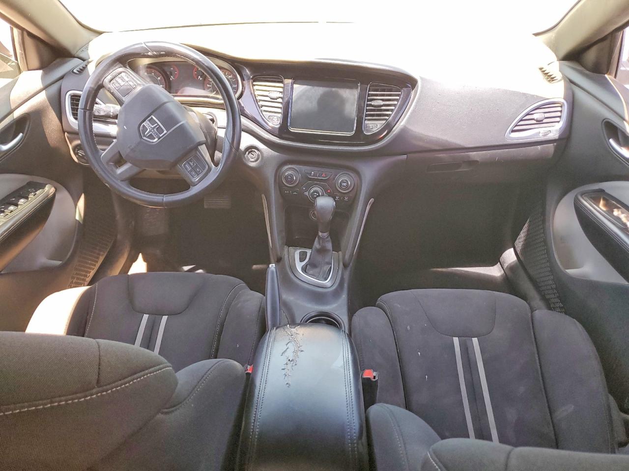 Dodge Dart Sxt
