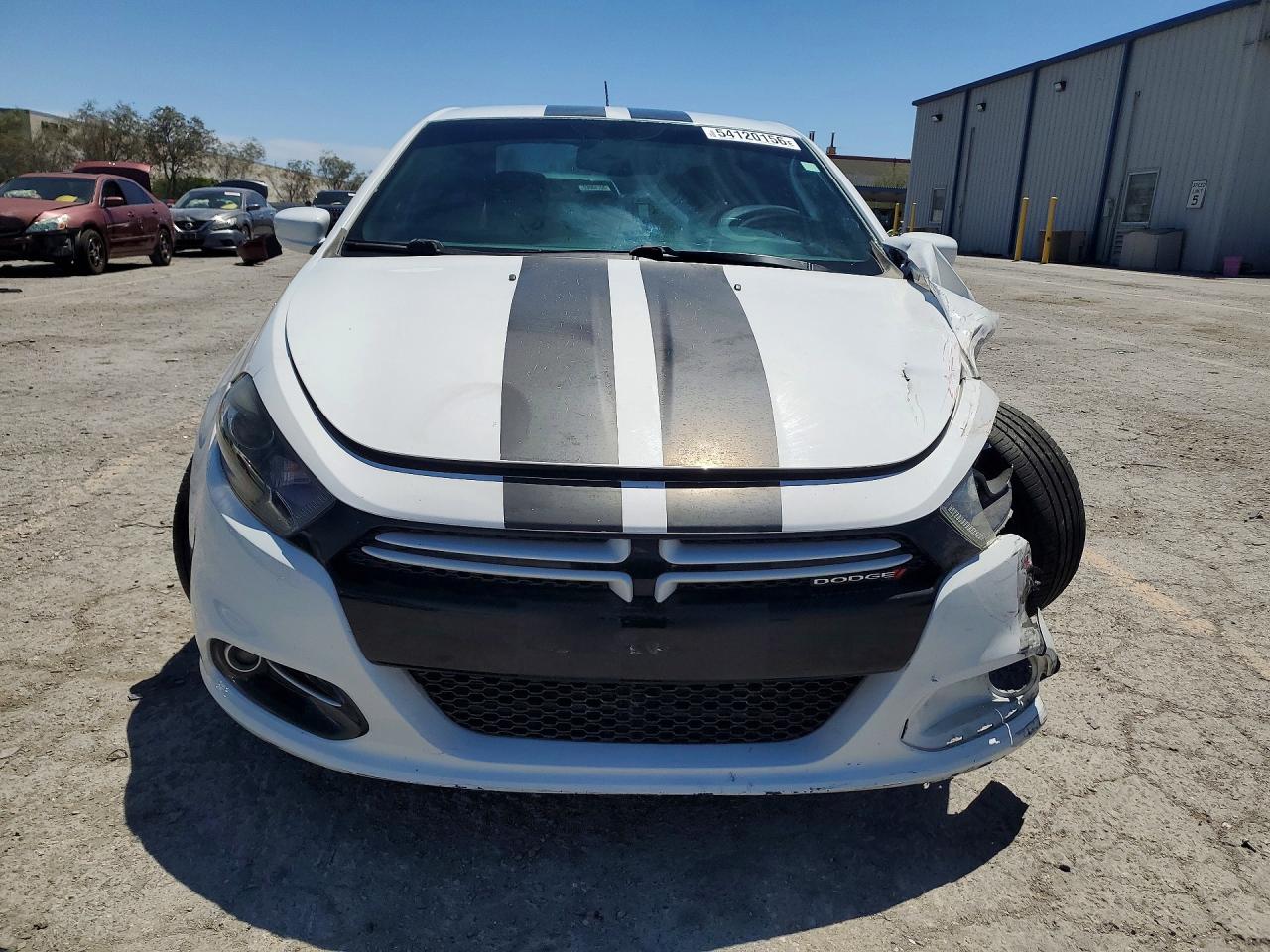Dodge Dart Sxt