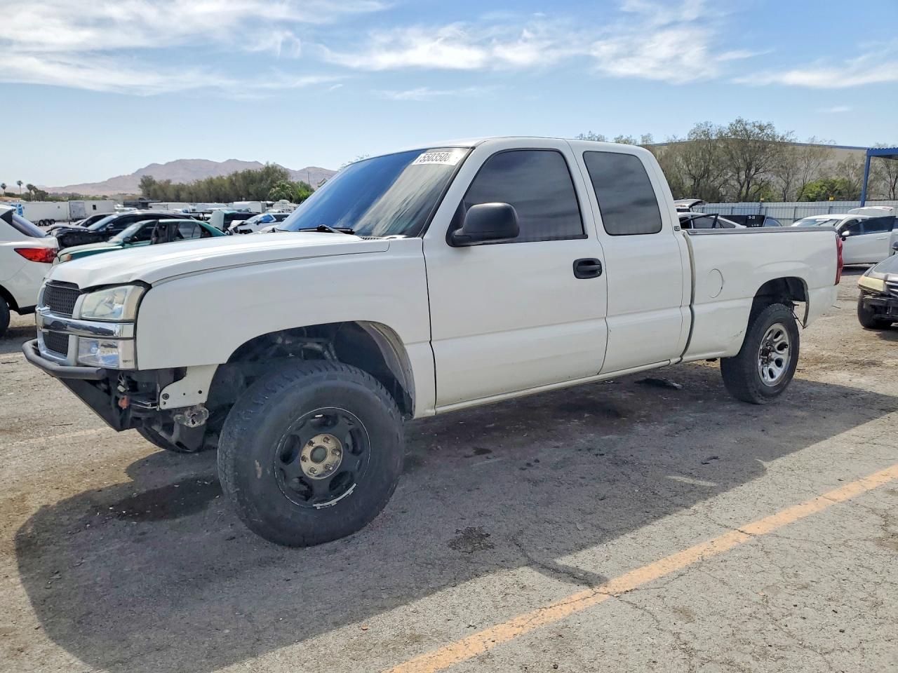 Salvage Chevrolet Silverado Image