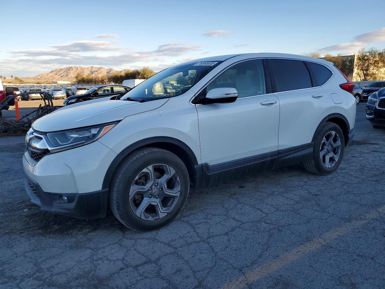 Salvage Honda Crv Image