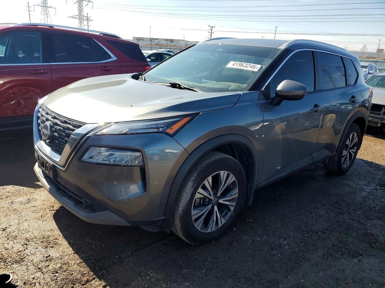 Salvage Nissan Rogue Image