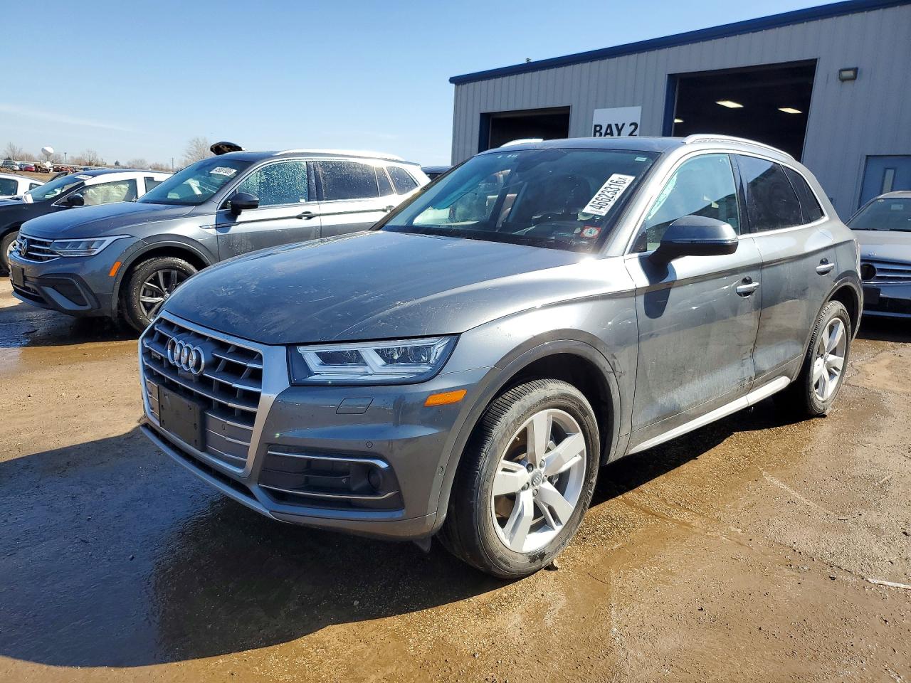 Salvage Audi Q5 Image