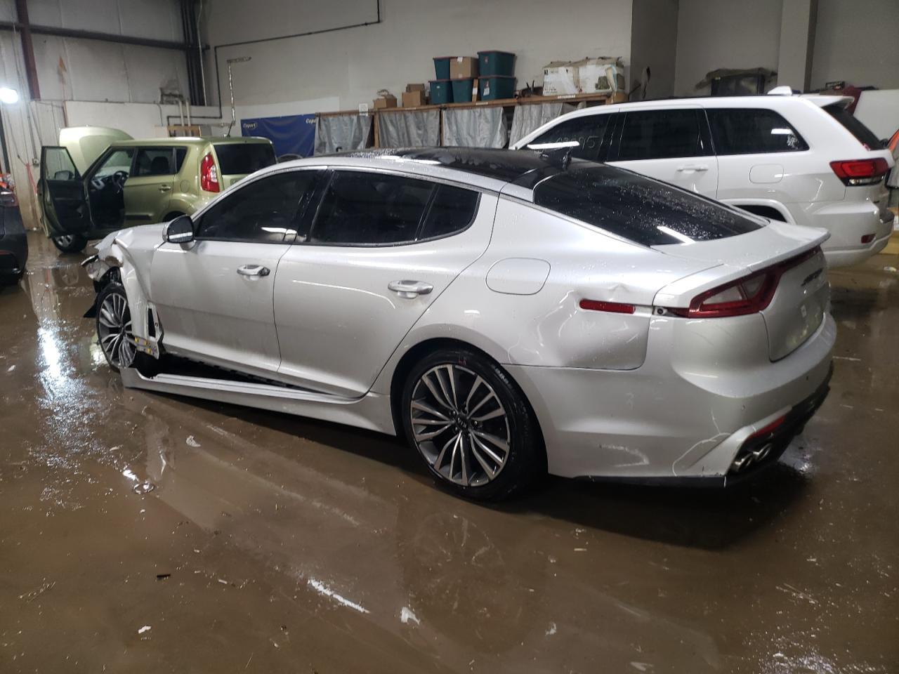 Kia Stinger Premium