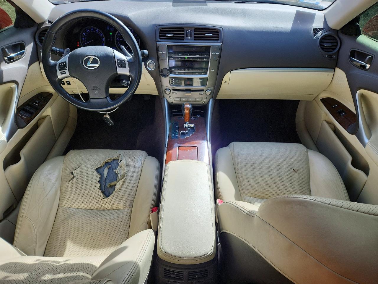 Lexus Is Base