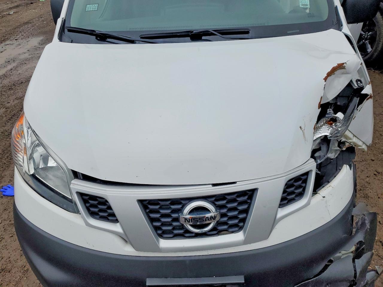 Nissan Nv S