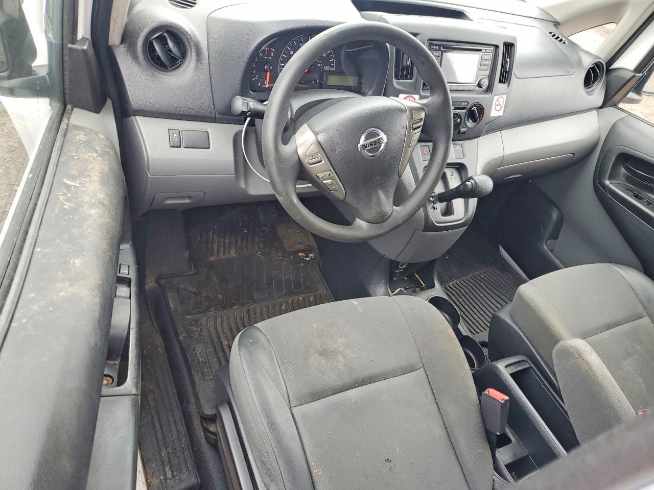 Nissan Nv S