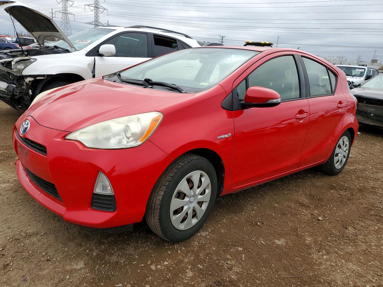 Salvage Toyota Prius Image