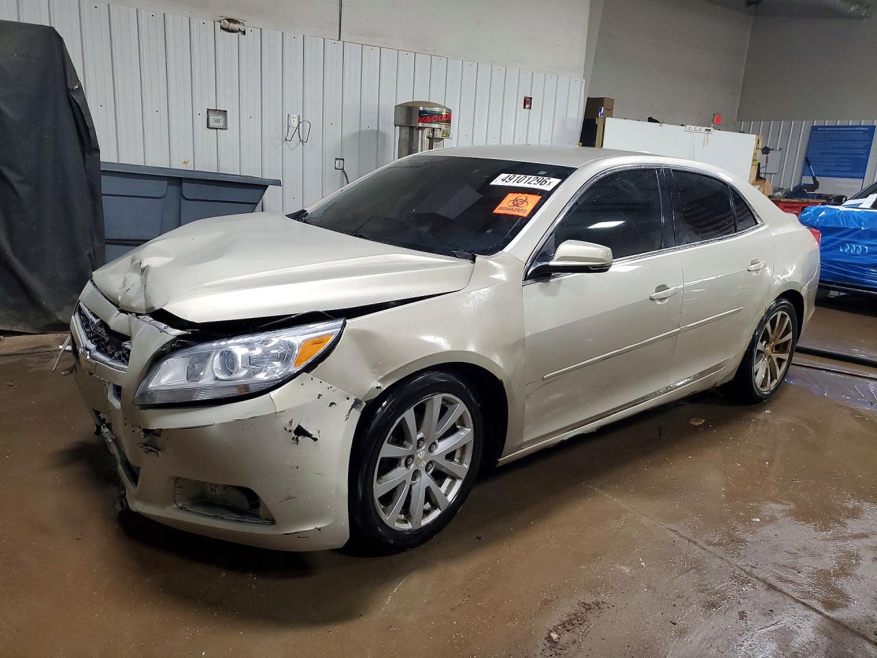Salvage Chevrolet Malibu Image