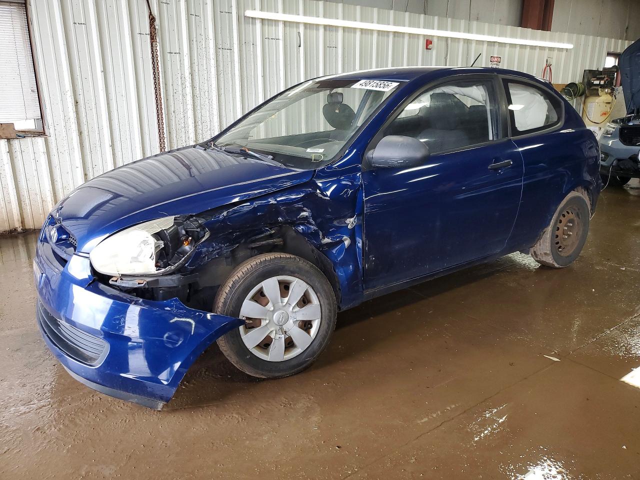 Salvage Hyundai ACCENT Image