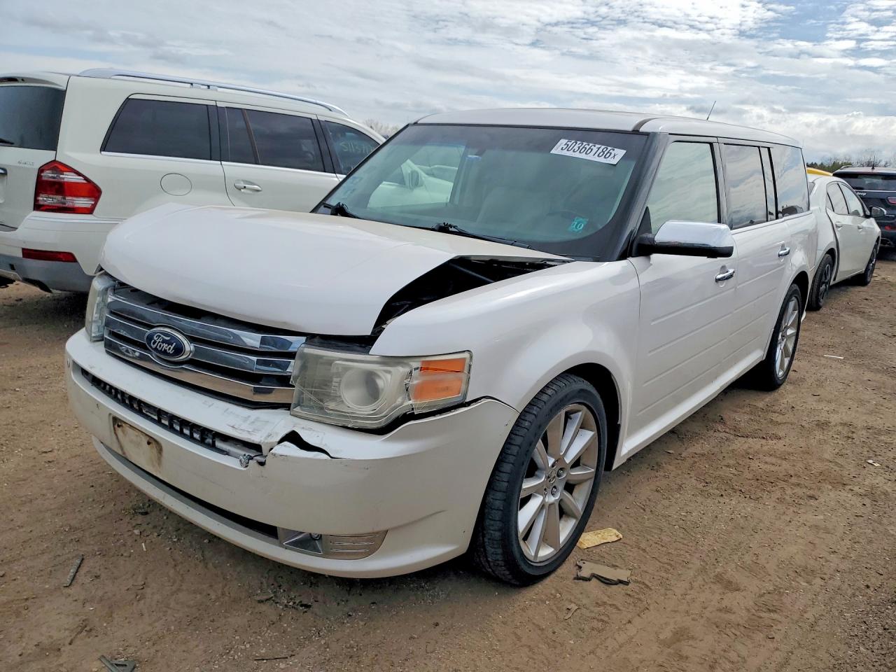 Salvage Ford Flex Image