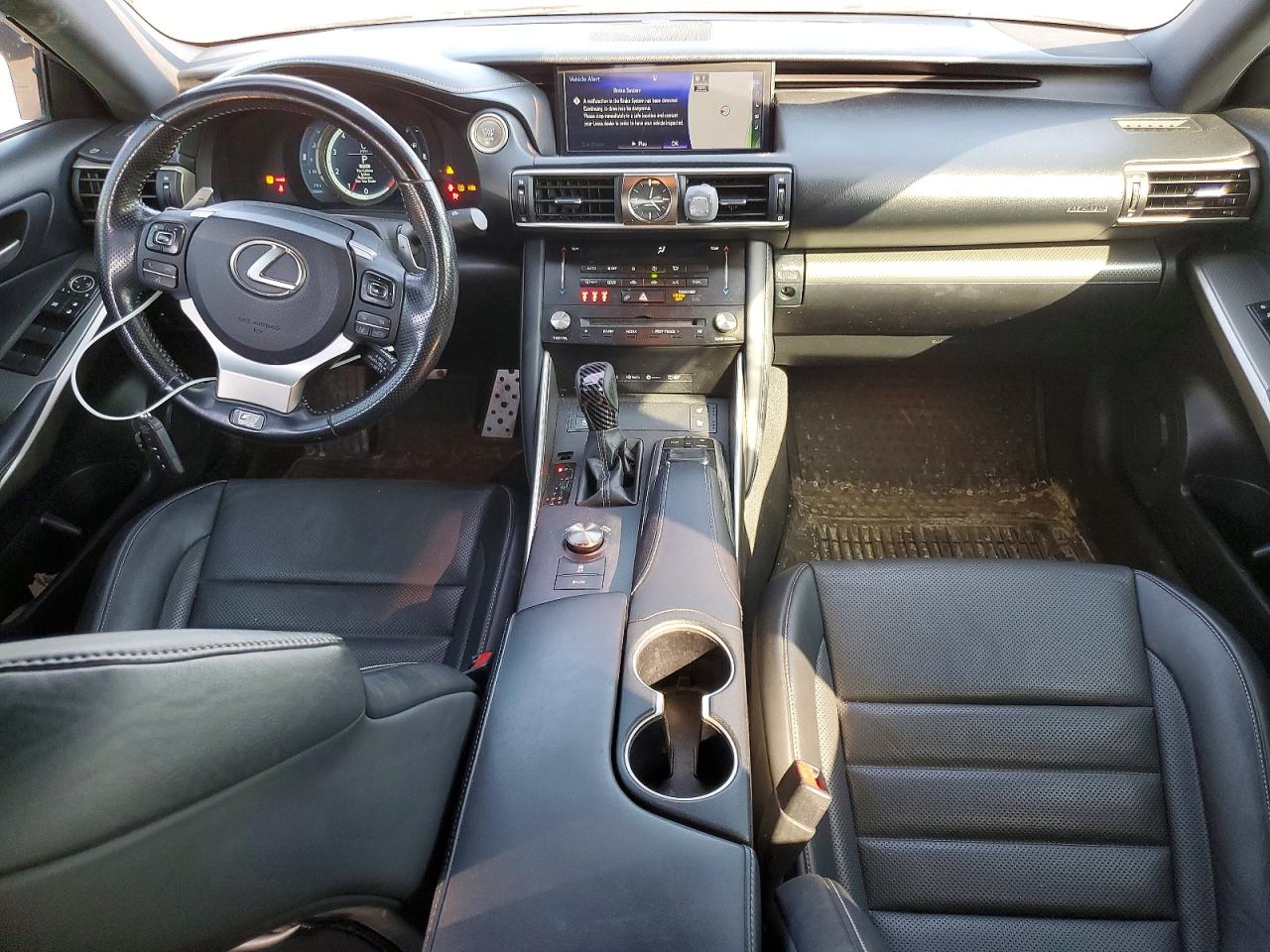 Lexus Is Base