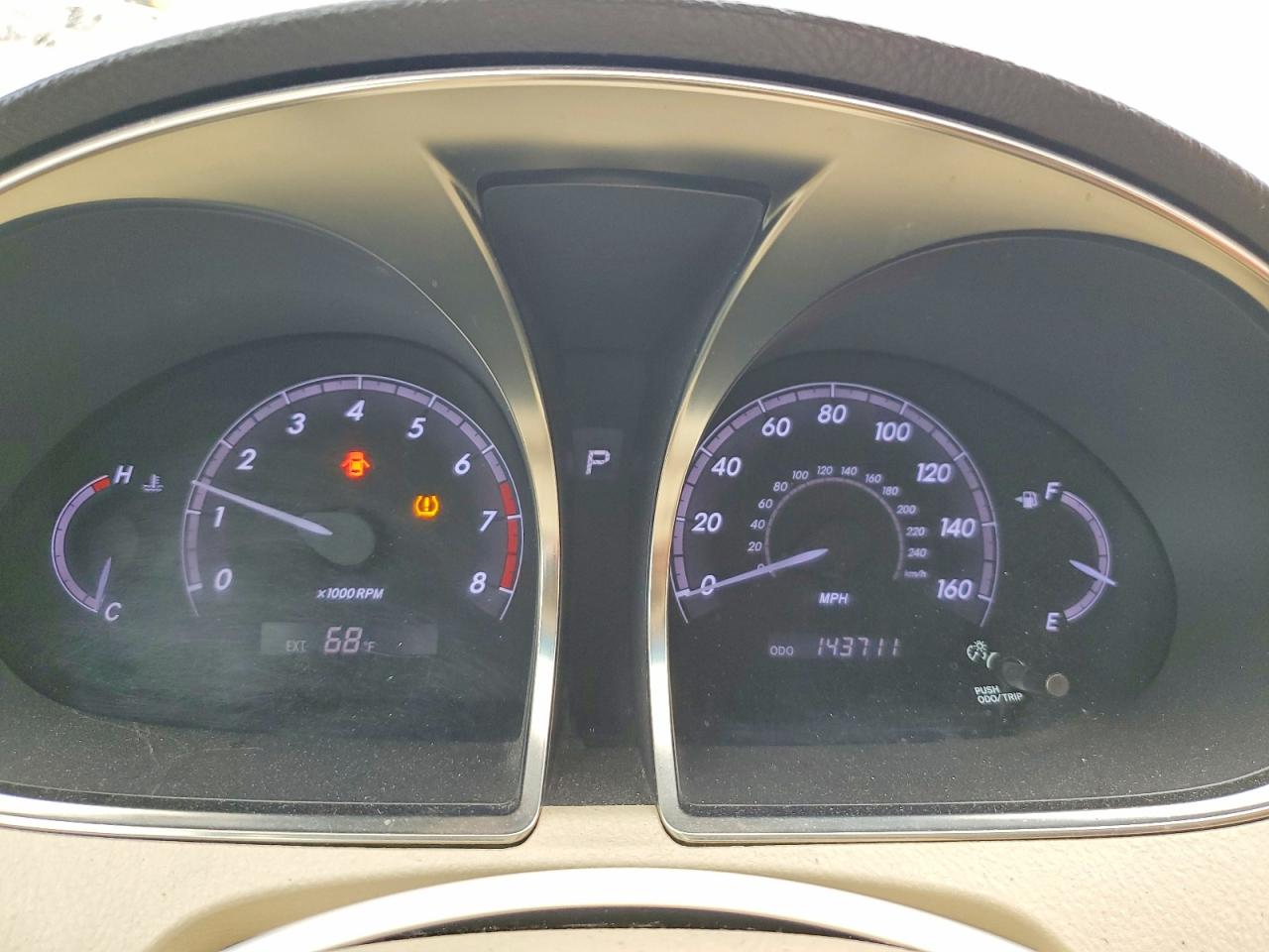 Toyota Avalon Base