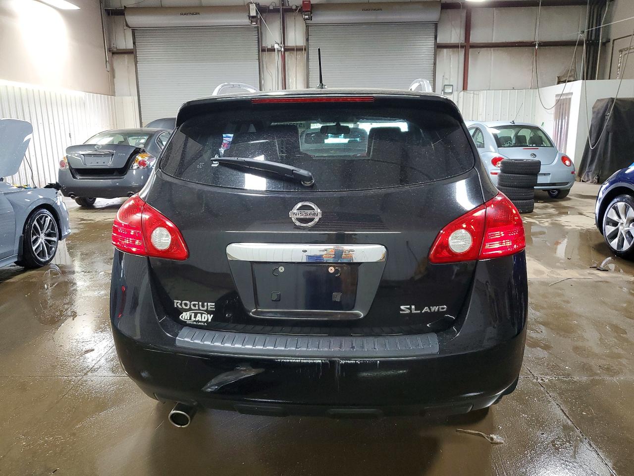 Nissan Rogue S