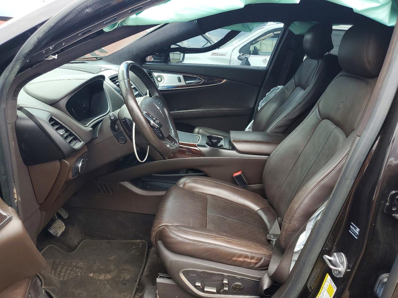 Lincoln MKX Black Label