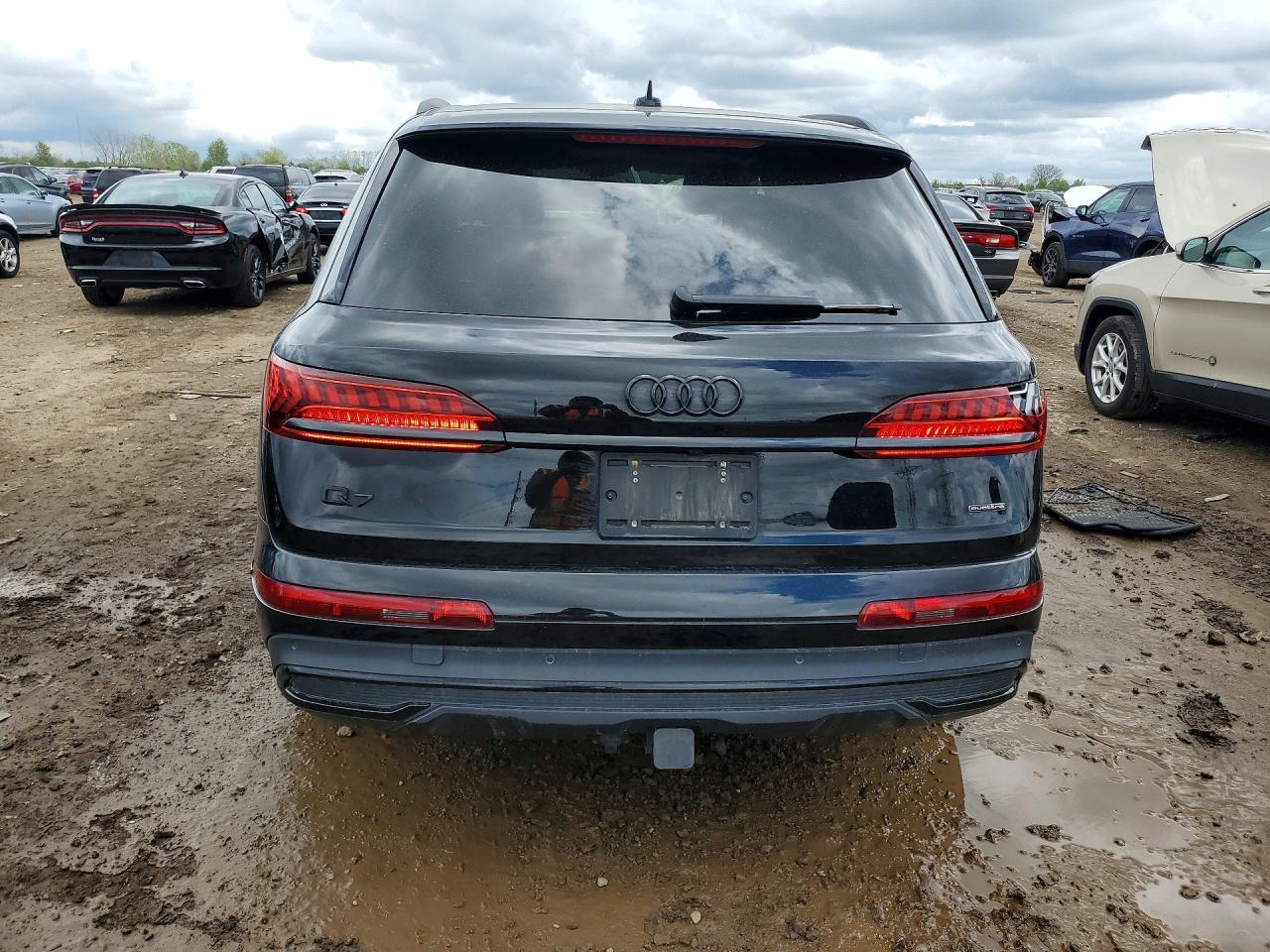 Audi Q7 Premium Plus
