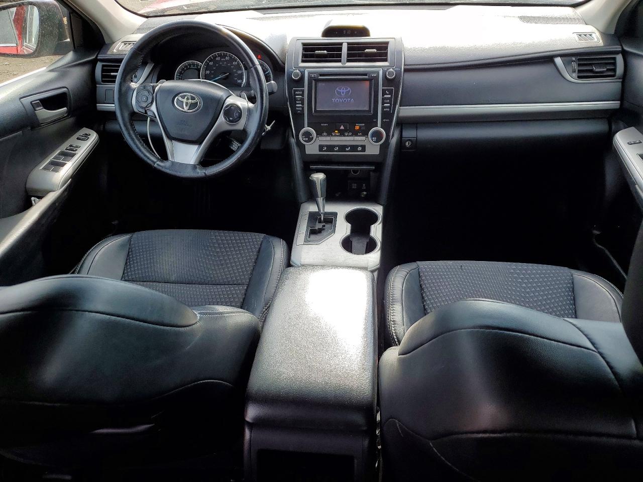 Toyota Camry L