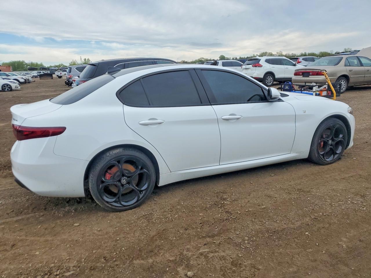Alfa Romeo Giulia Super
