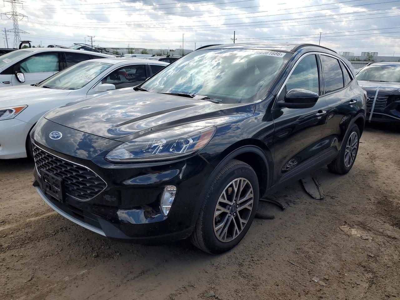 Salvage Ford Escape Image