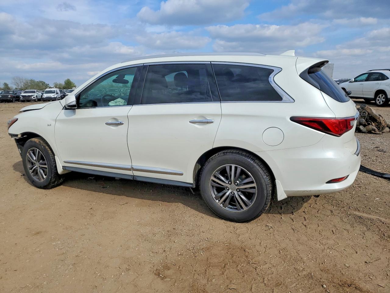 INFINITI Qx Base