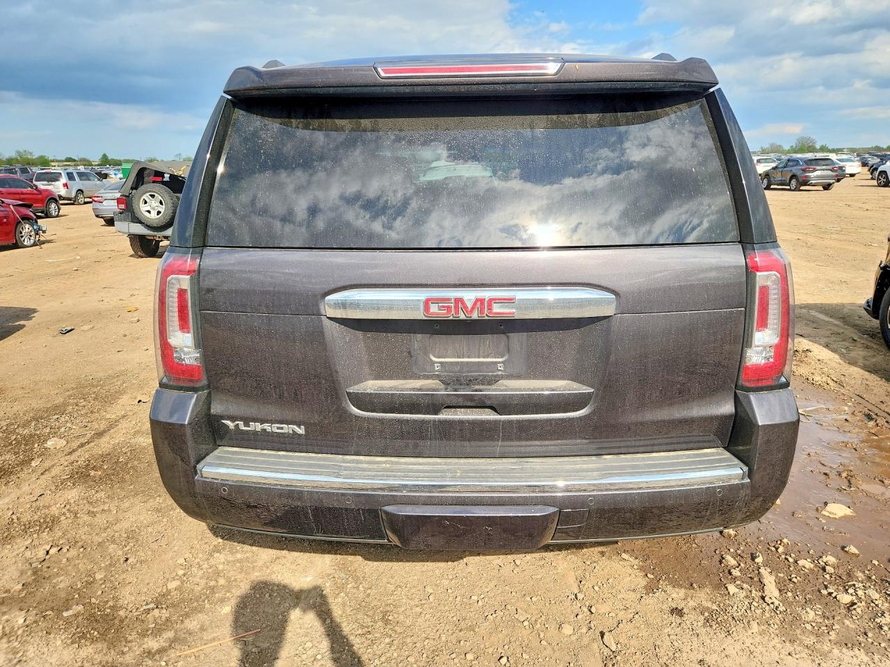 GMC Yukon Denali