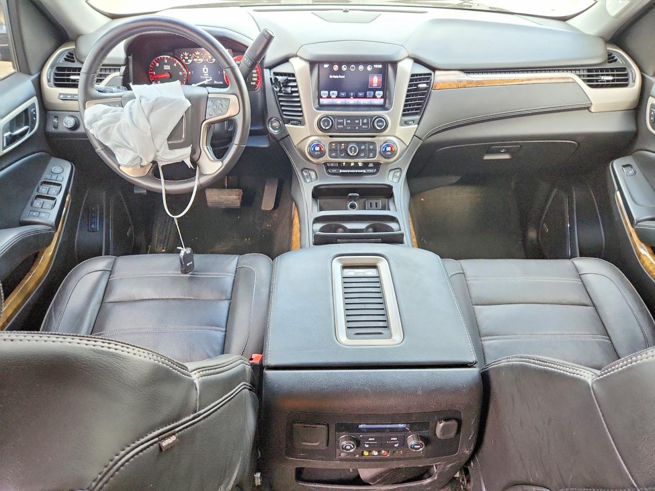 GMC Yukon Denali