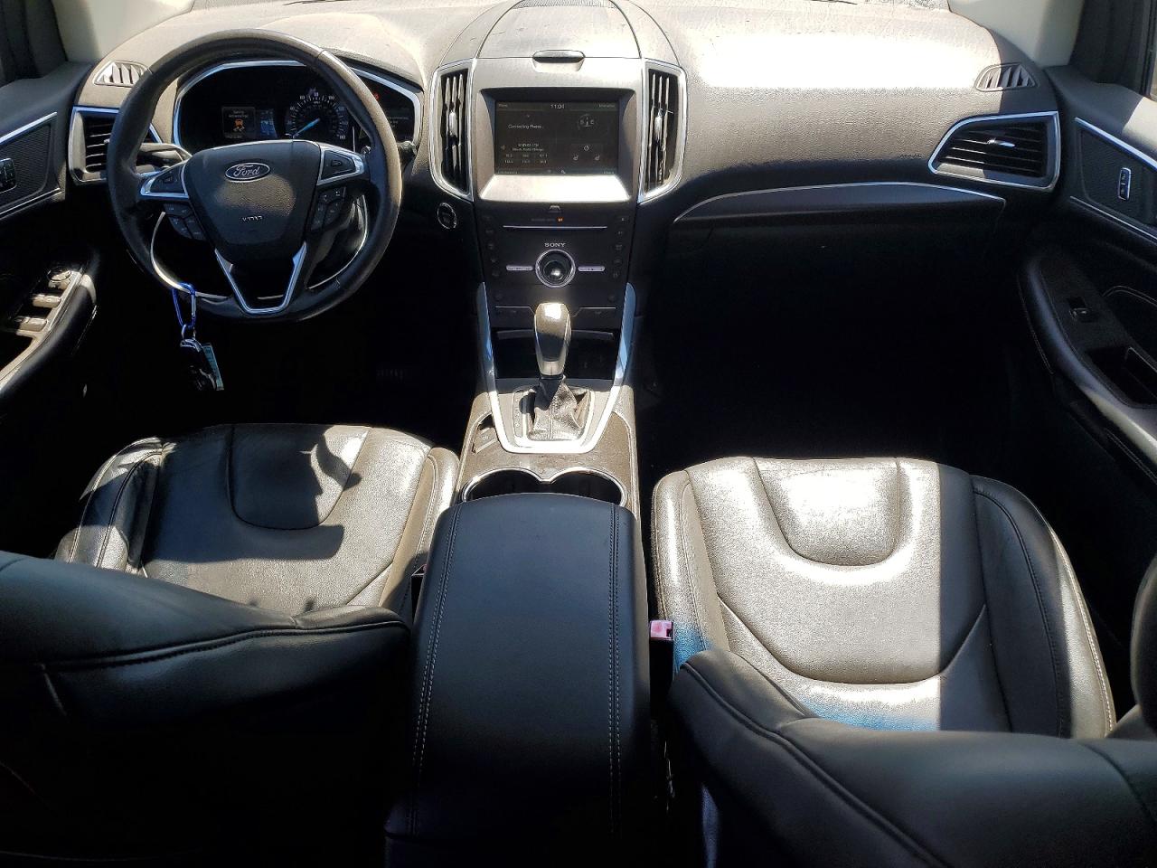 Ford Edge Titanium