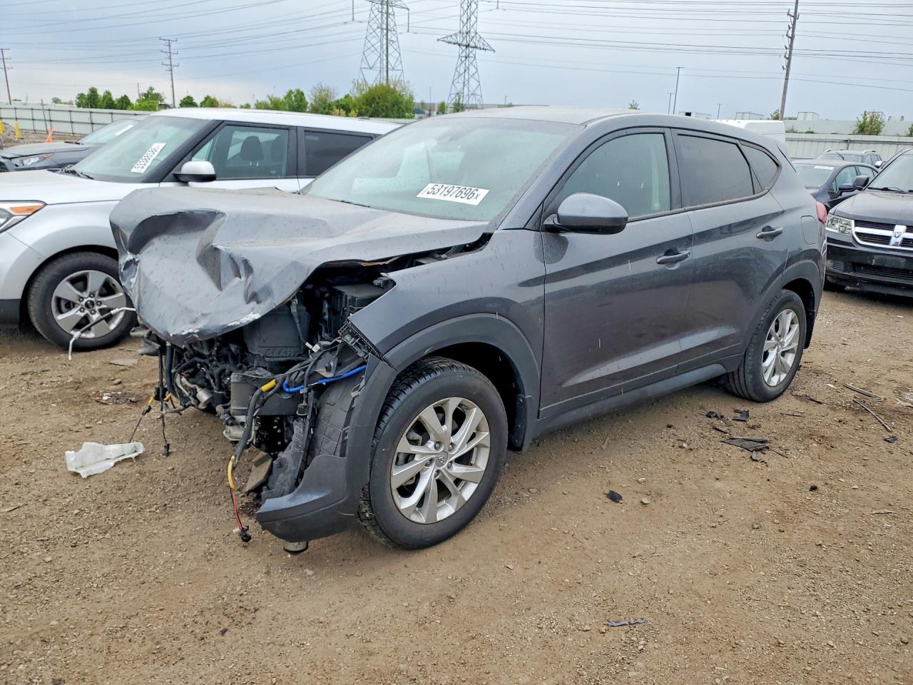 Salvage Hyundai TUCSON Image