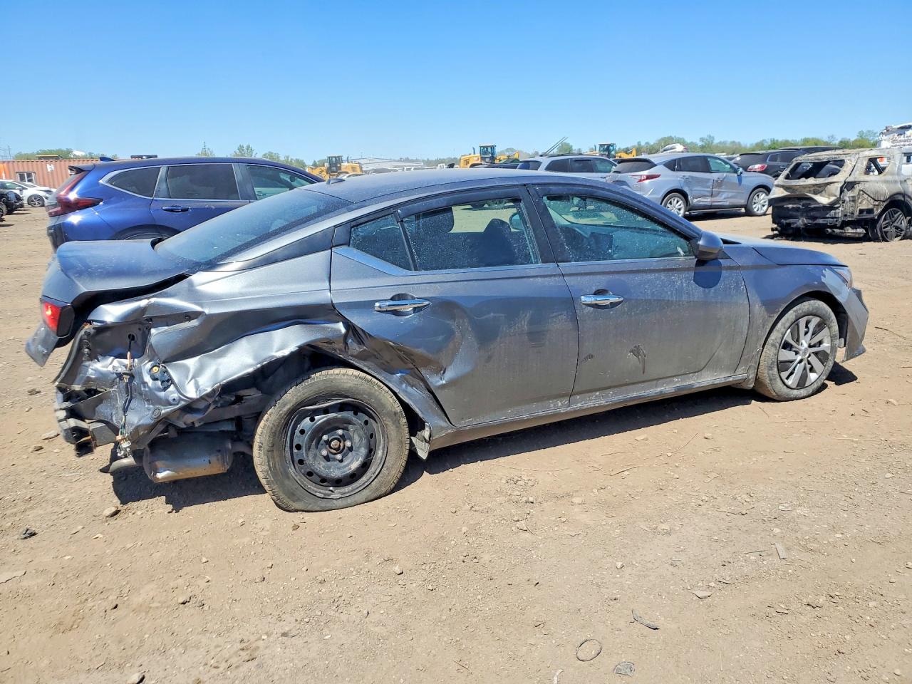 Nissan Altima S