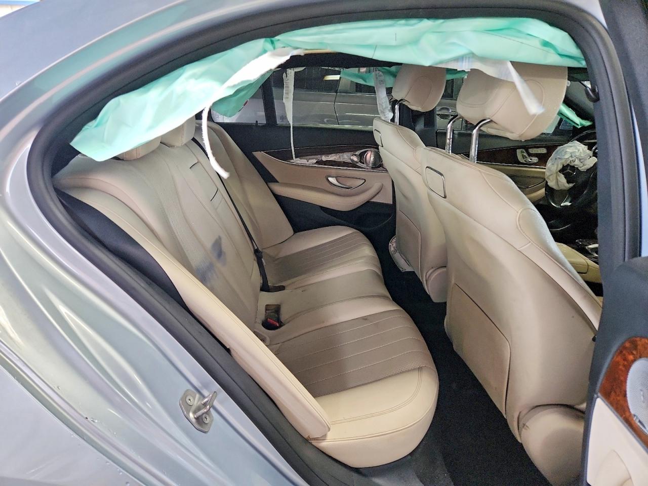 Mercedes-Benz E-Class 300 4matic