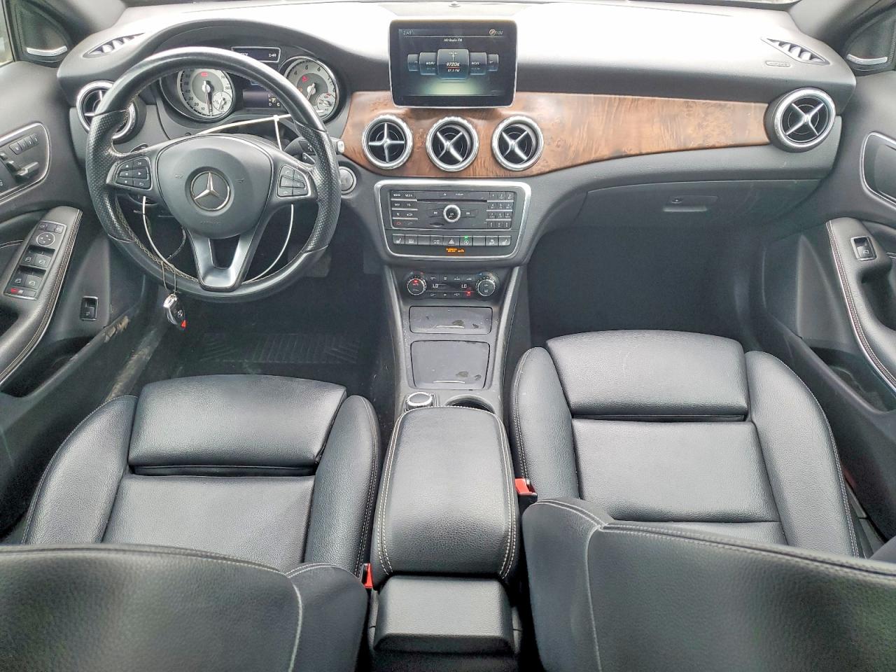 Mercedes-Benz GLA 250 4matic