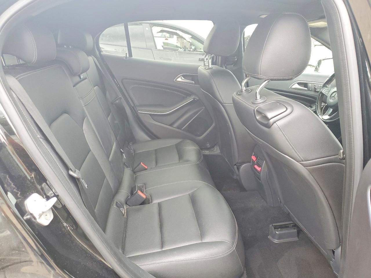 Mercedes-Benz GLA 250 4matic