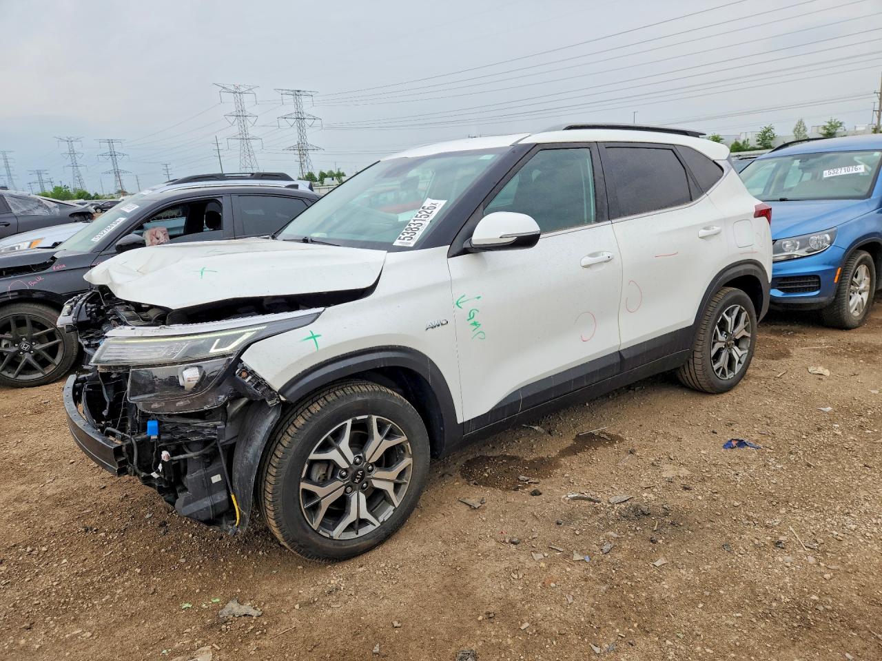 Salvage Kia Seltos Image