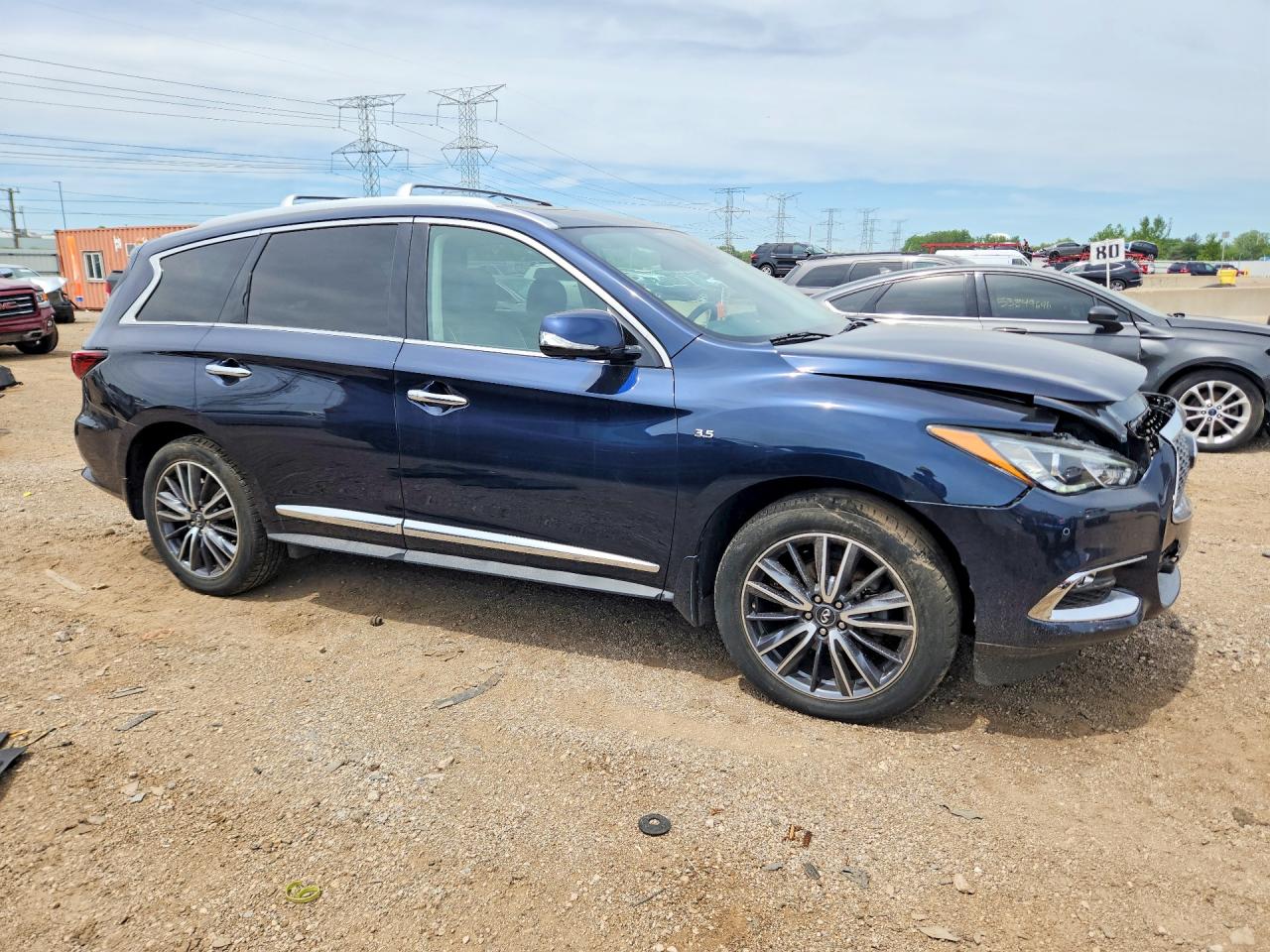 INFINITI Qx Luxe