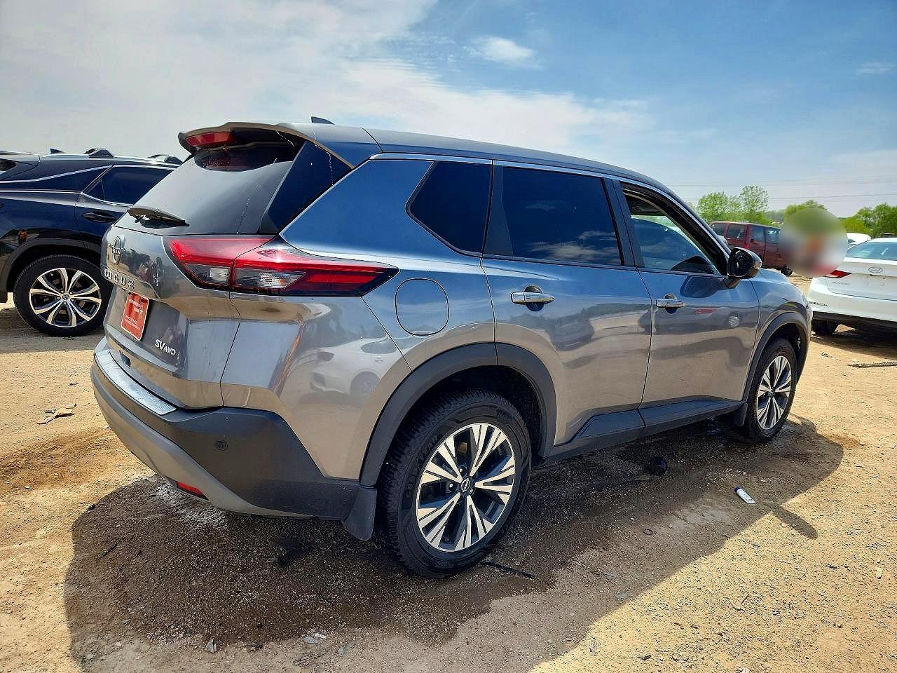 Nissan Rogue Sv