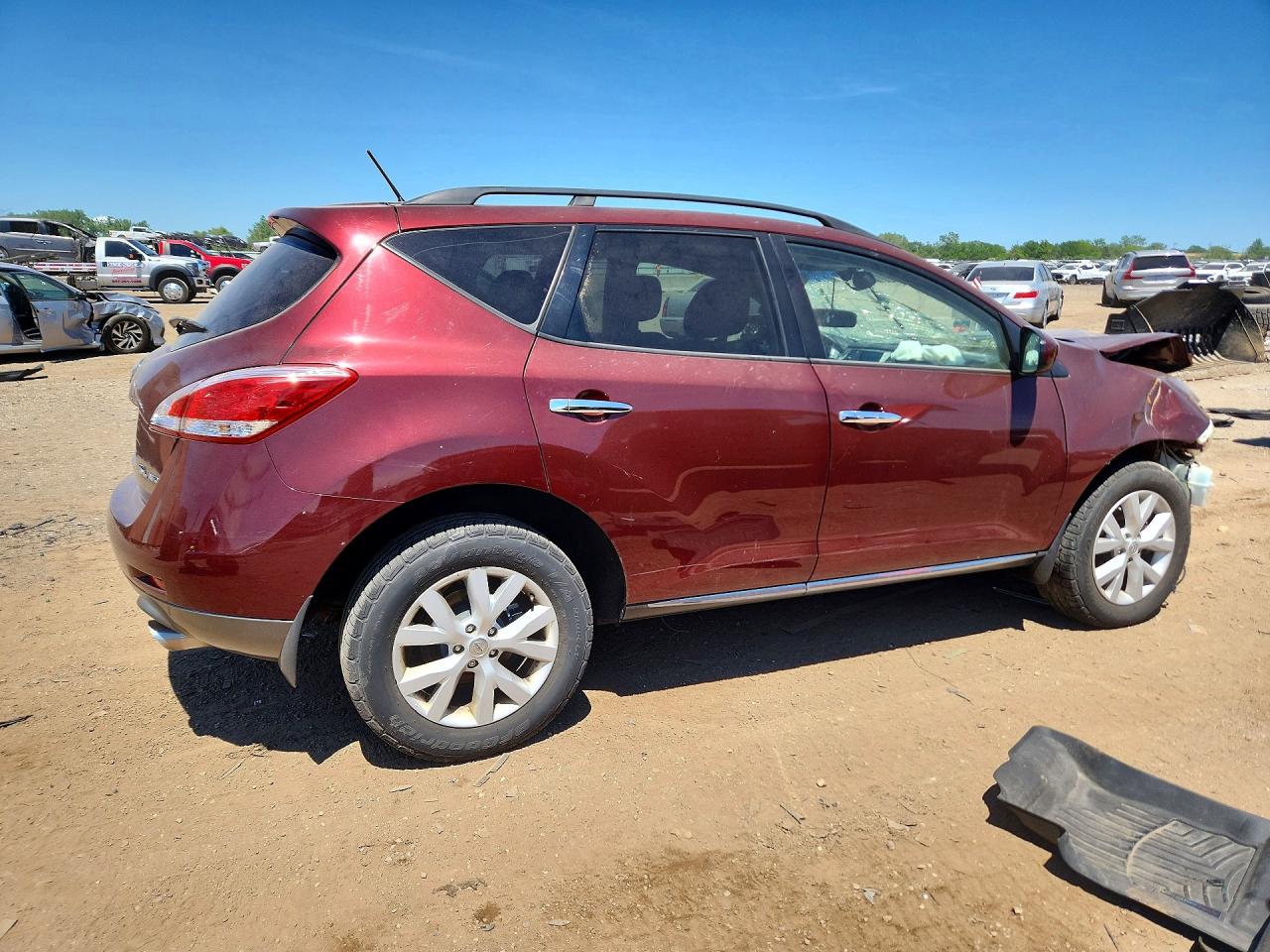 Nissan Murano S
