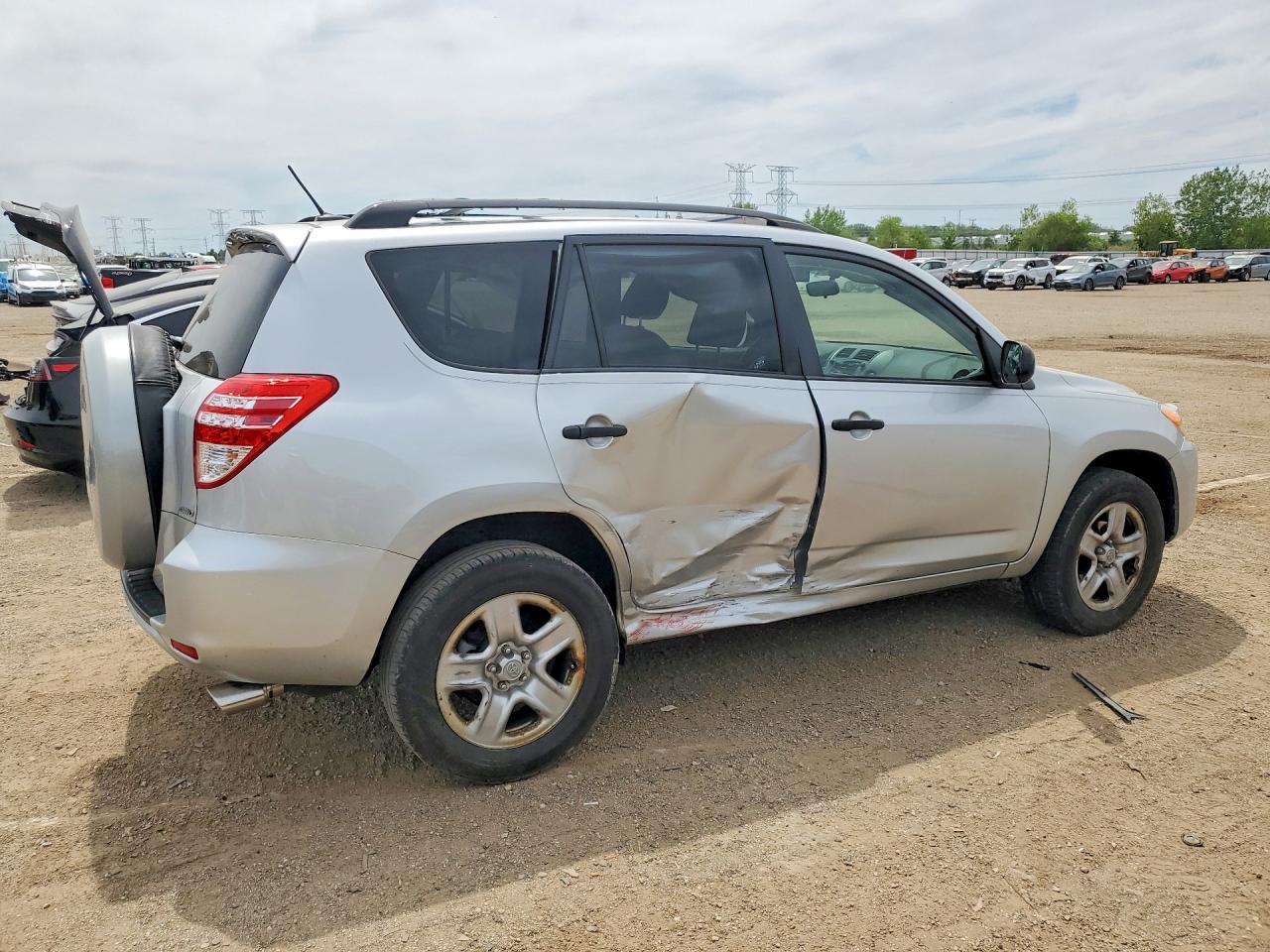Toyota RAV4 Base