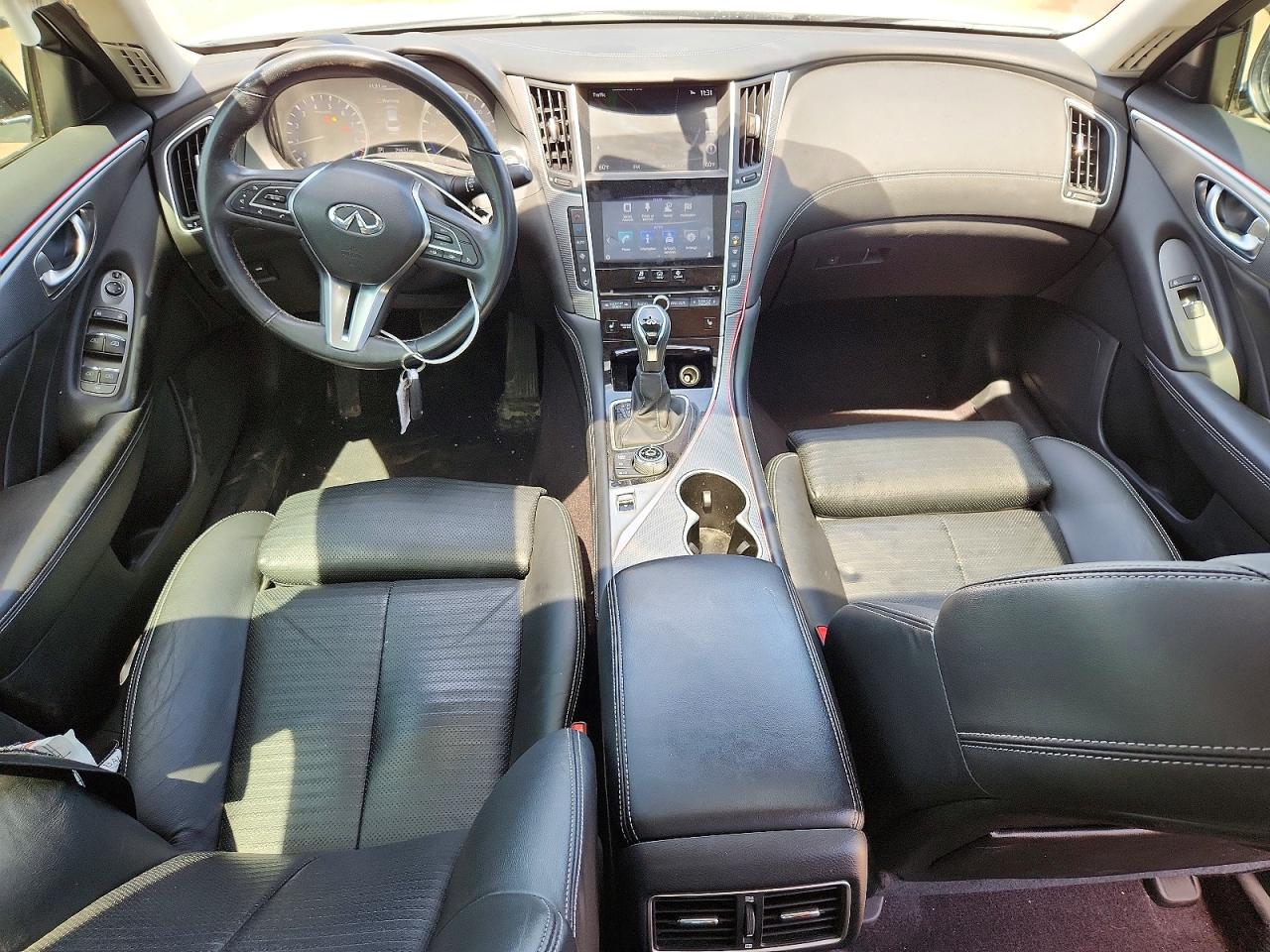 INFINITI Q50 3.0t Luxe