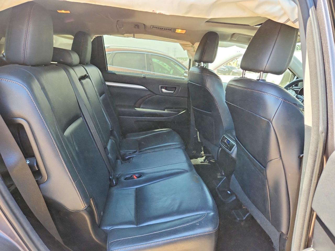 Toyota Highlander Xle