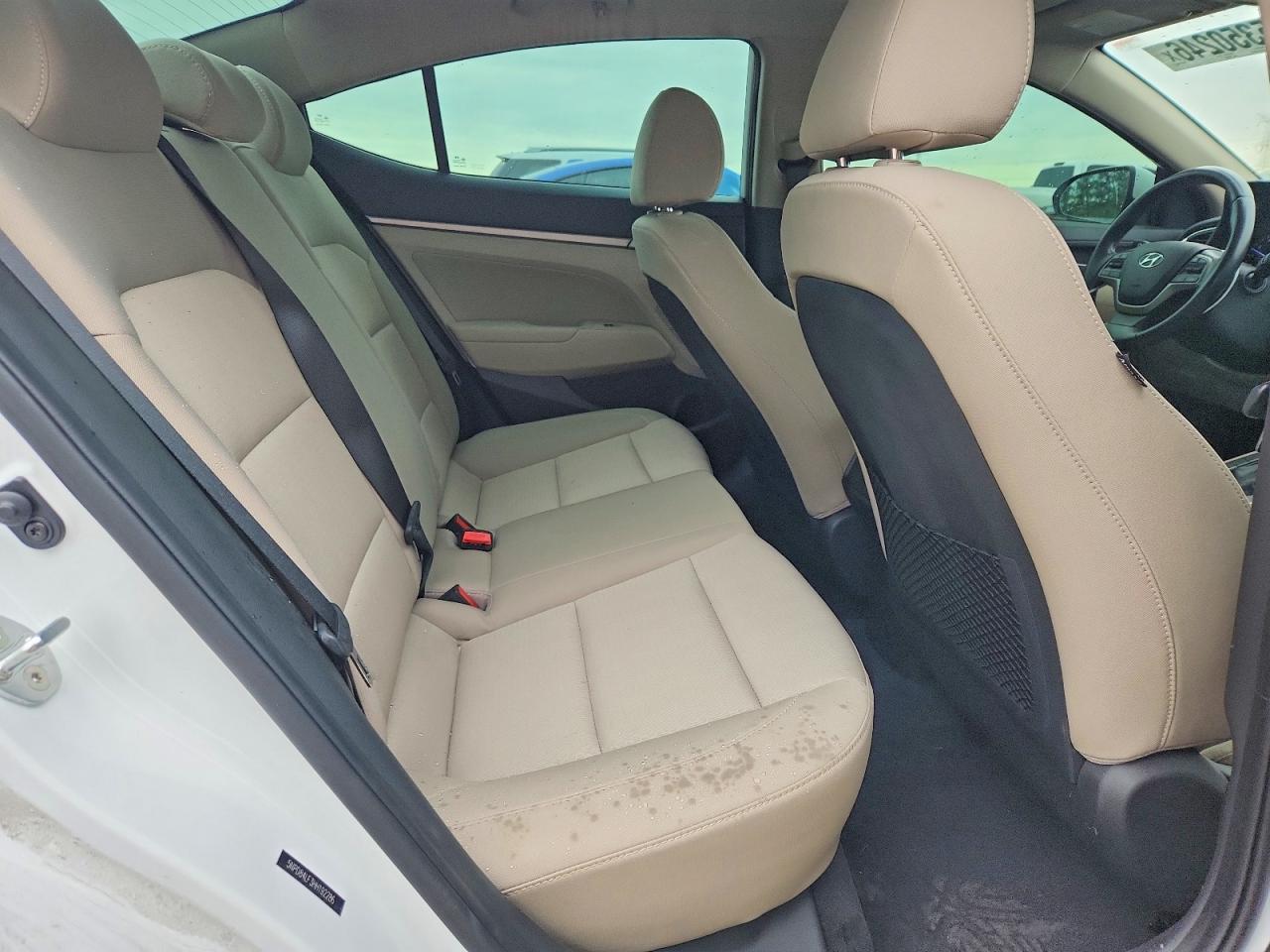 Hyundai ELANTRA Value Edition