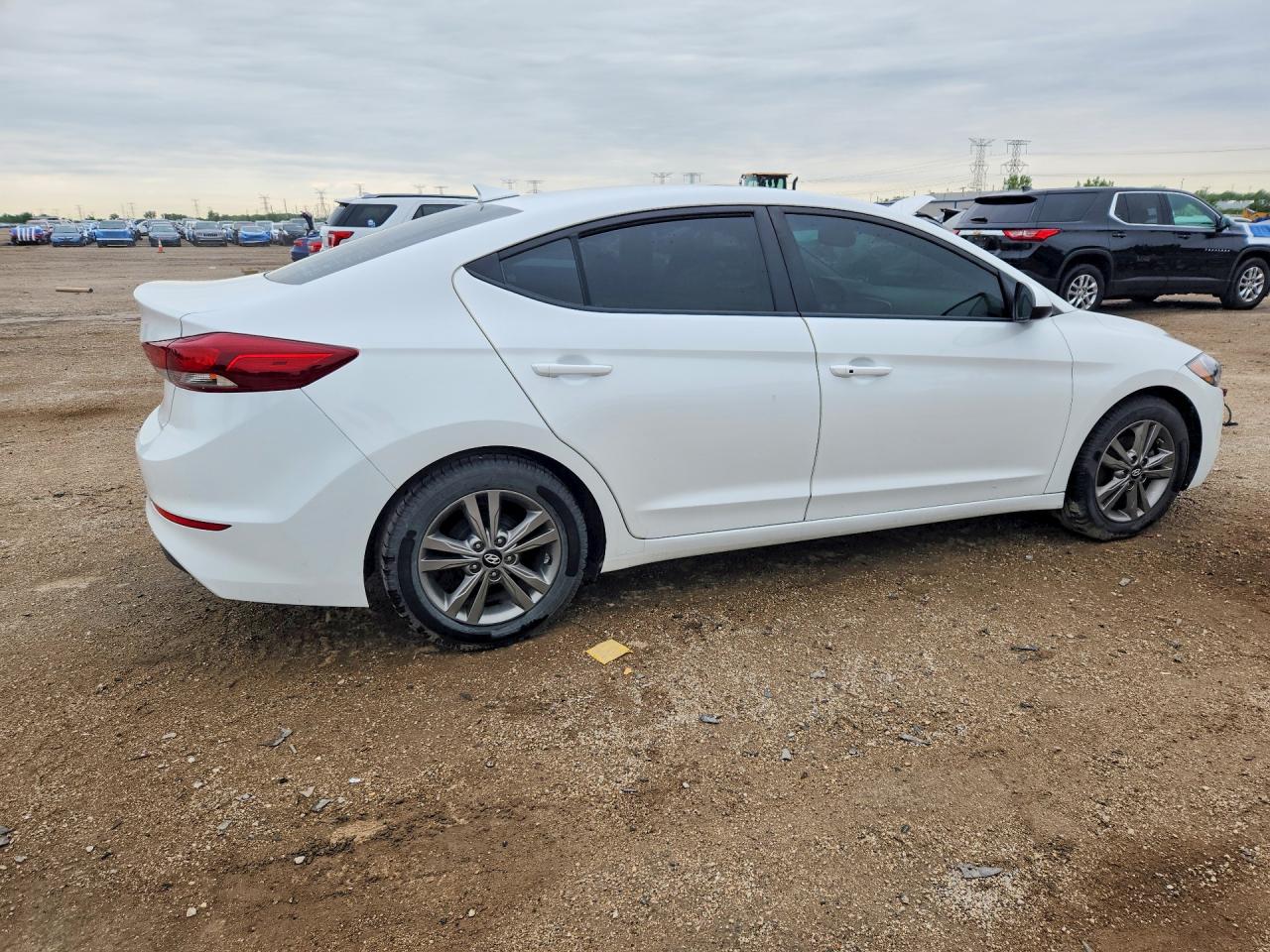 Hyundai ELANTRA Value Edition