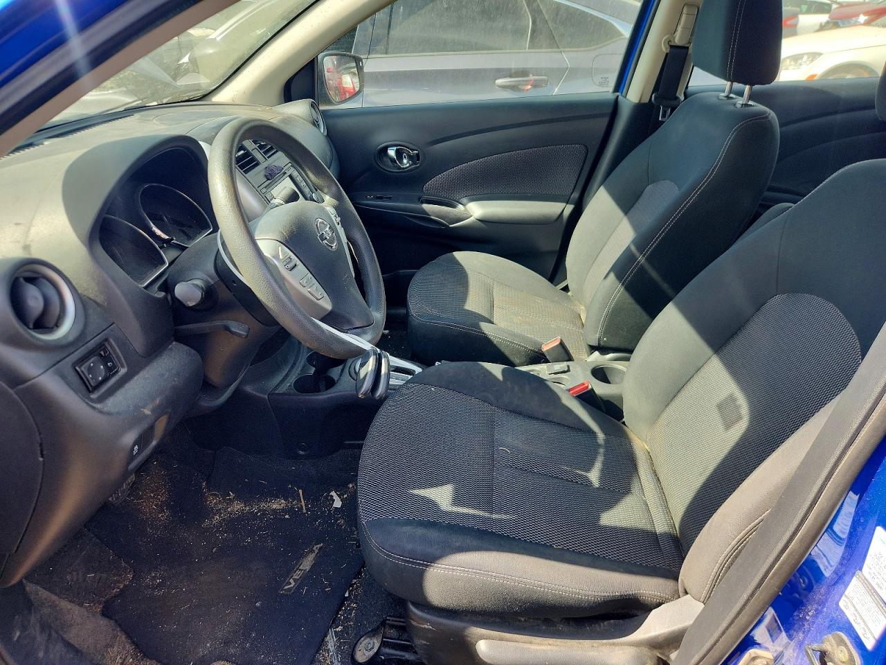Nissan Versa 1.6 Sl