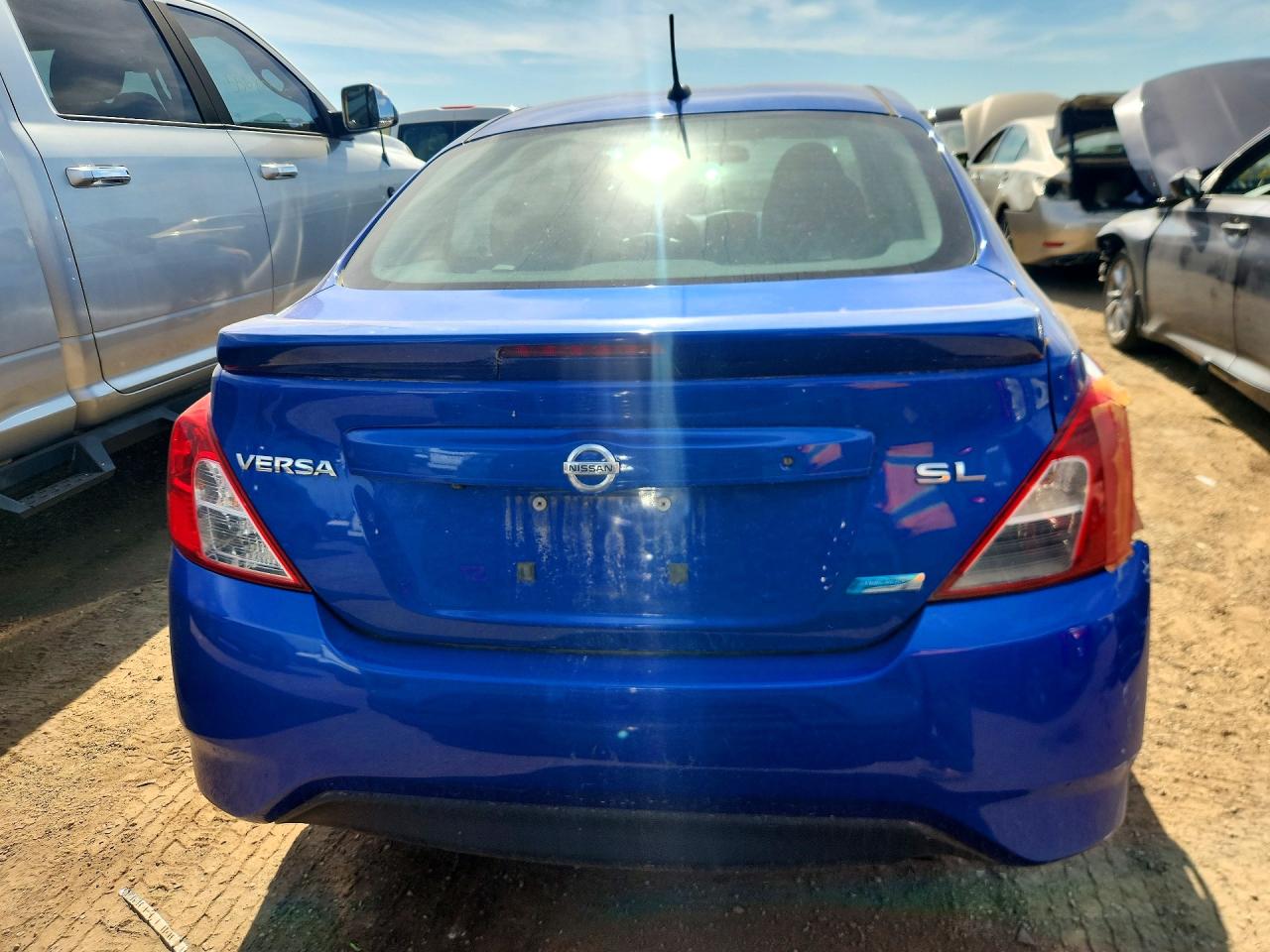 Nissan Versa 1.6 Sl