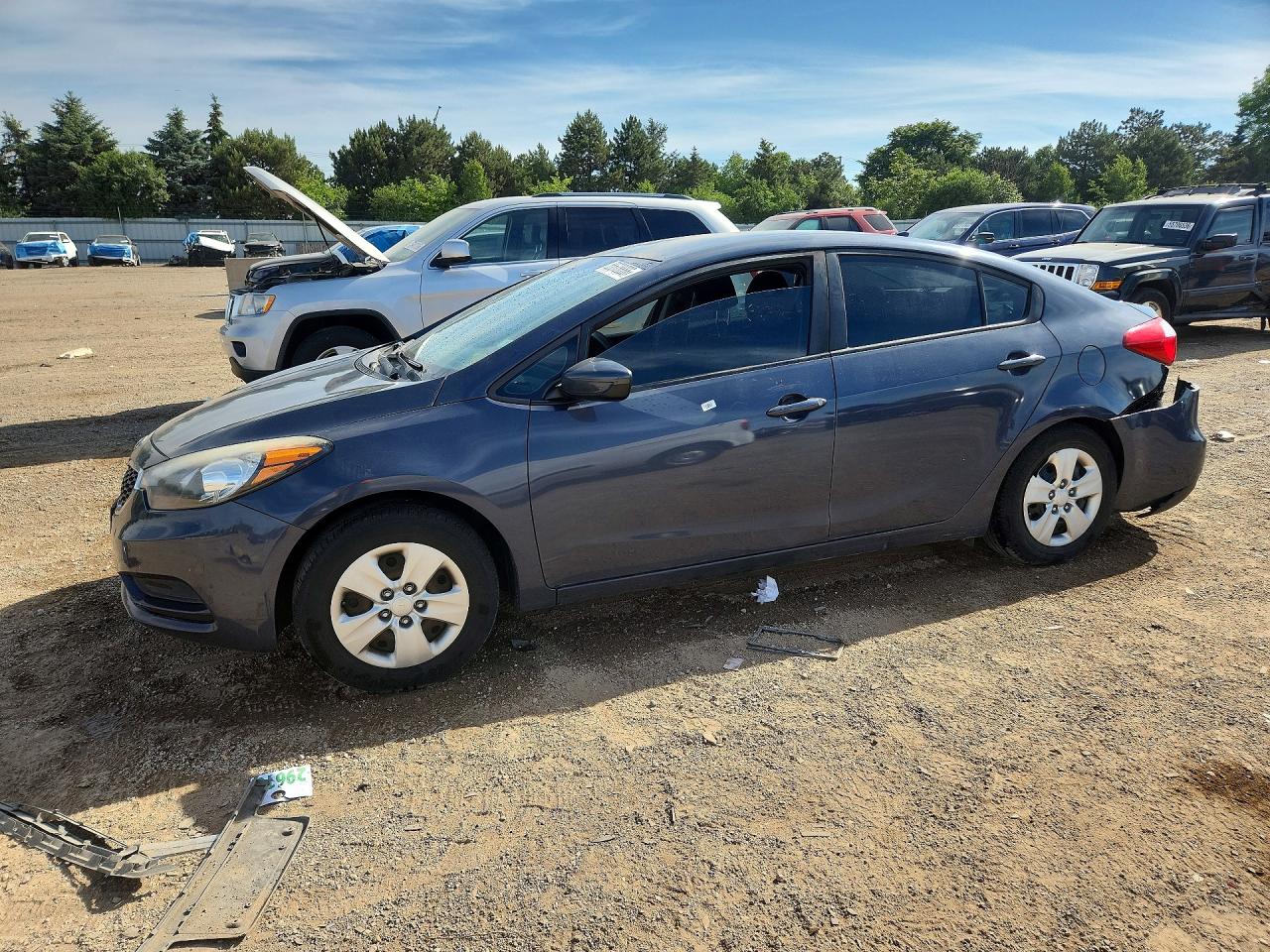 Salvage Kia Forte Image
