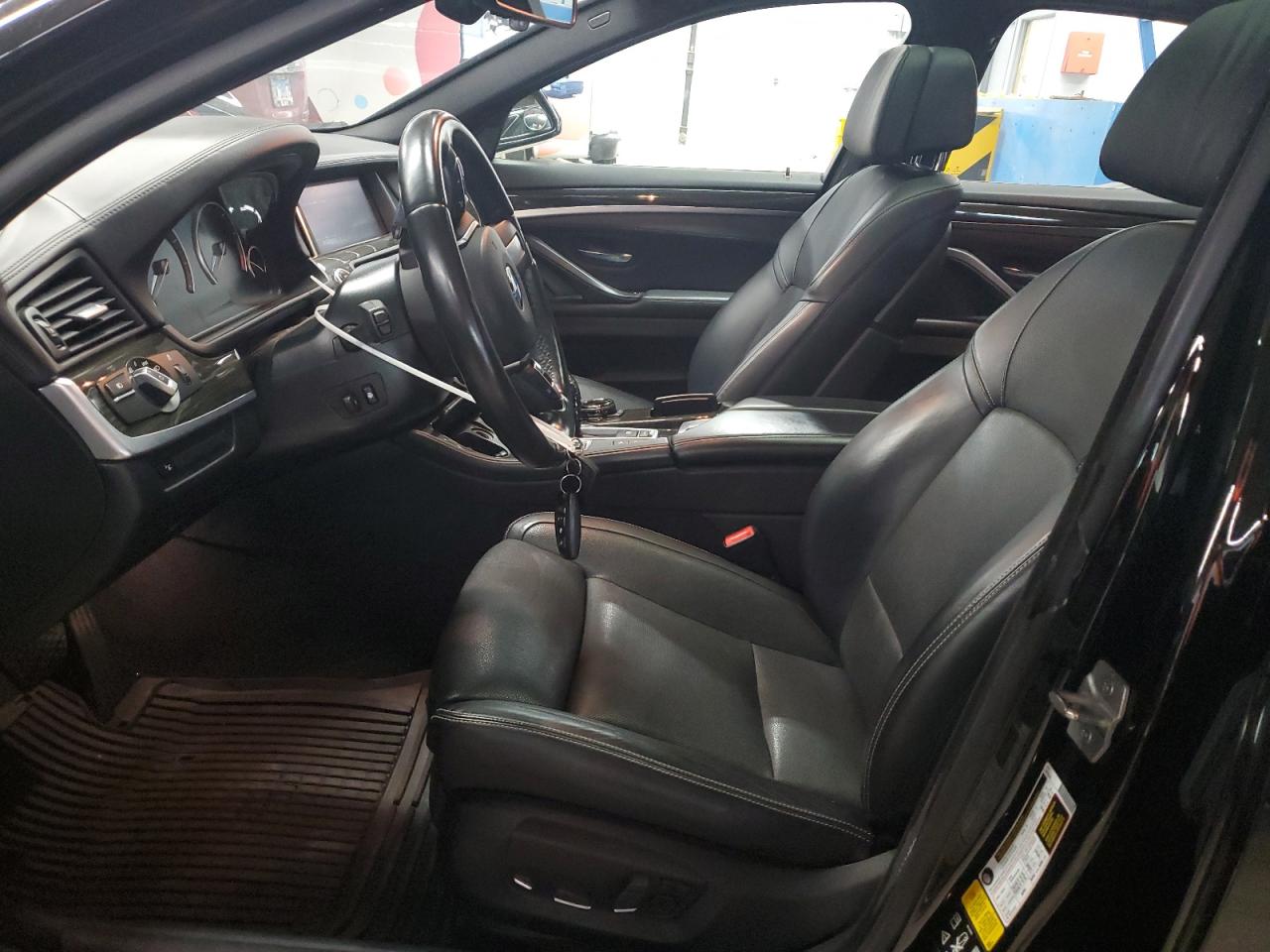 BMW 5 Series Xi